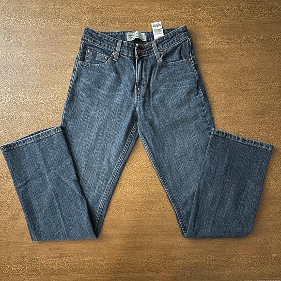 Levi's Strauss Signature Jeans - Mid Rise Bootcut - Size 4 - Picture 1 of 2